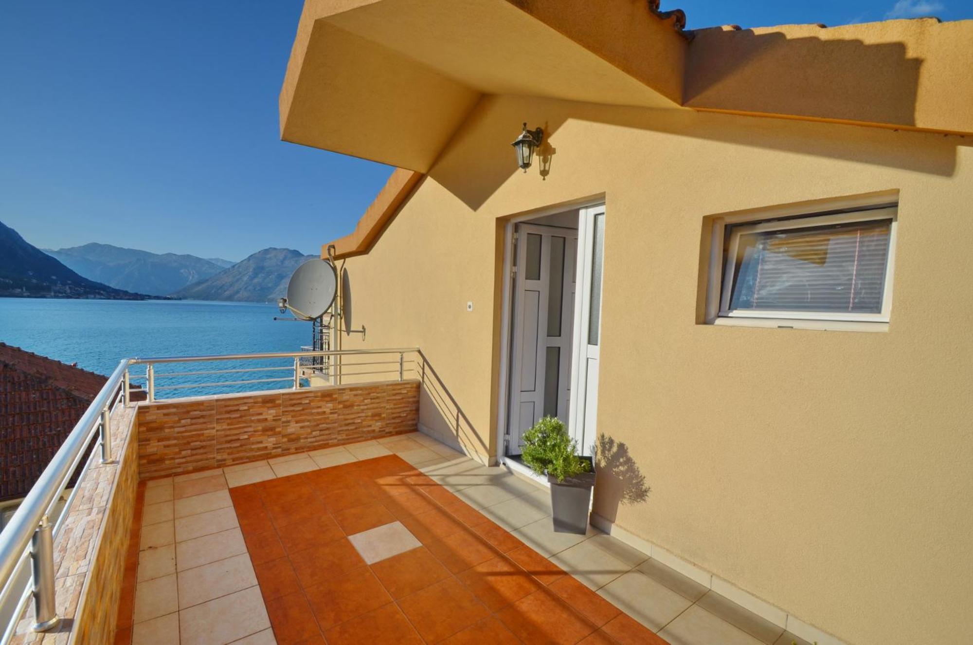 Apartment The Sea Coast Κότορ Εξωτερικό φωτογραφία
